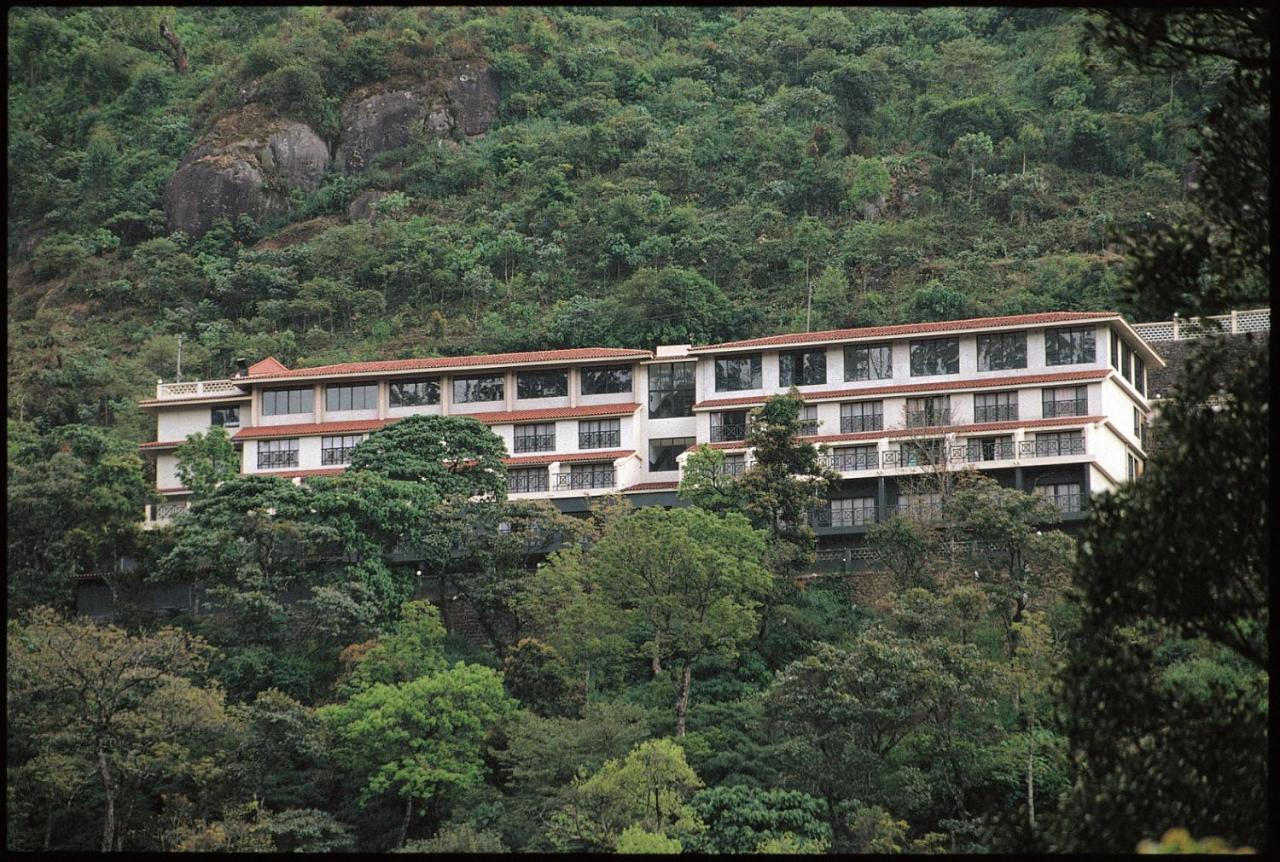 阿巴德库泊城堡度假村 蒙纳 外观 照片