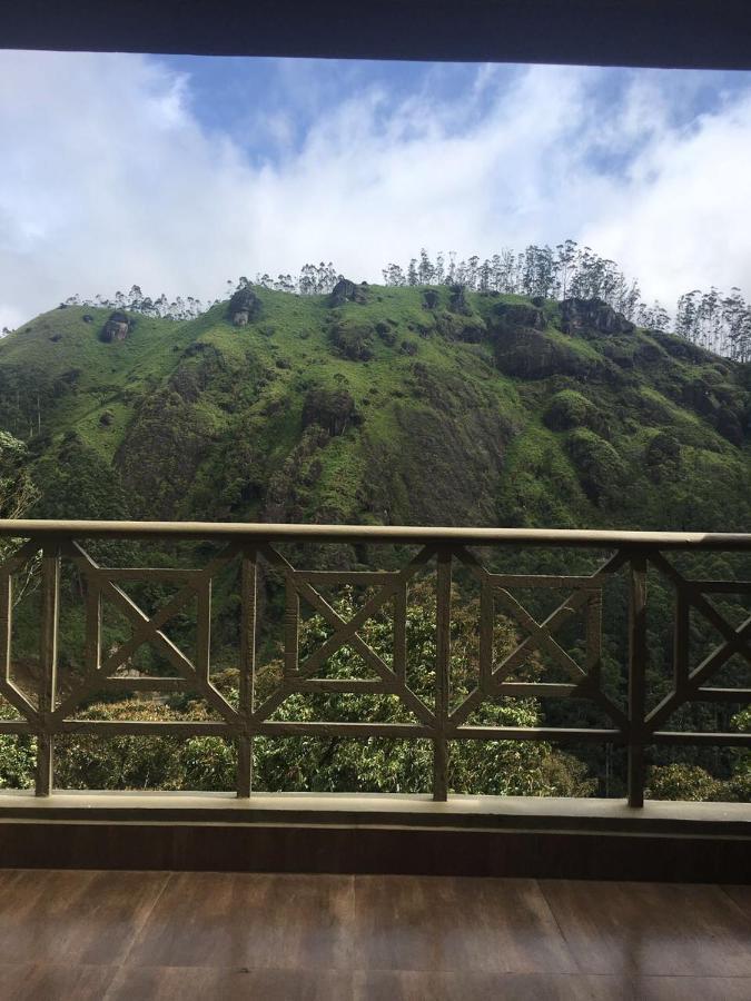 阿巴德库泊城堡度假村 蒙纳 外观 照片
